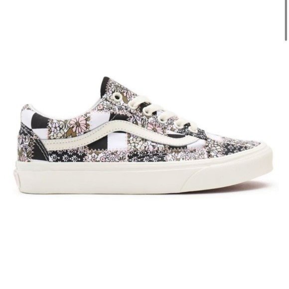 Vans Shoes - Vans Old Skool Checkered Patchwork Floral Vans 6.5M/8.0W